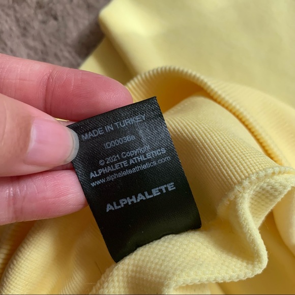 Alphalete ‘Amplify’ Seamless Legging (S) - lemonade - Picture 5 of 5